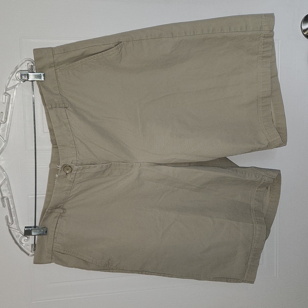 Gap boyfriend roll-up shorts, size 16L